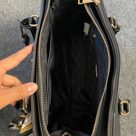 Black Aldo Purse - Picture 3 of 3
